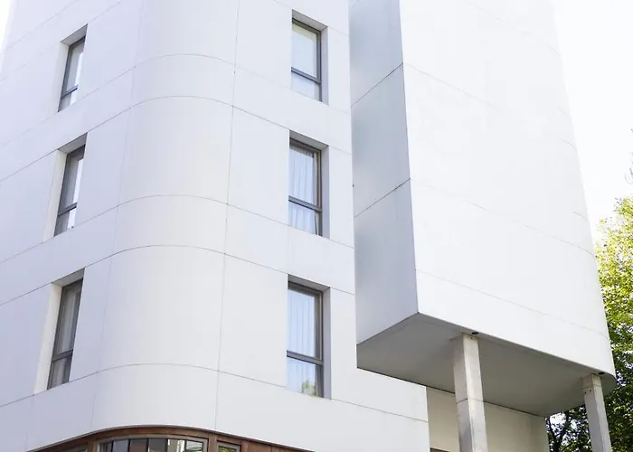 Zenit 4* San Sebastián