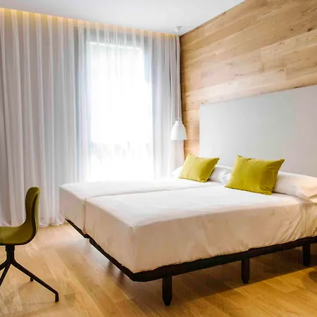 Zenit Hotel 4*