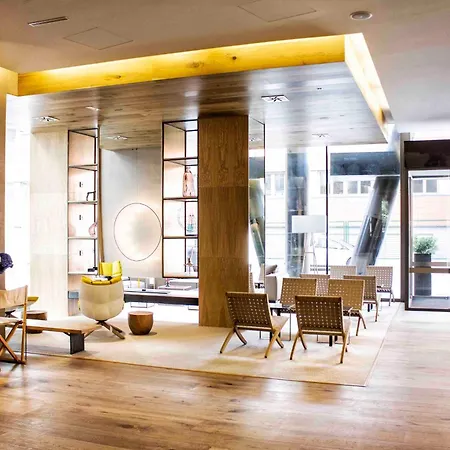 Zenit Hotell