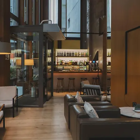 Zenit Hotel 4*