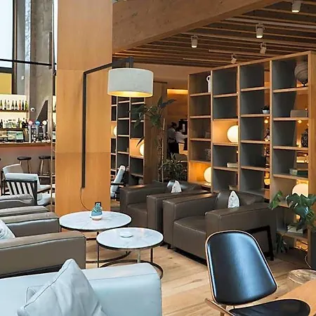 Hotel Zenit