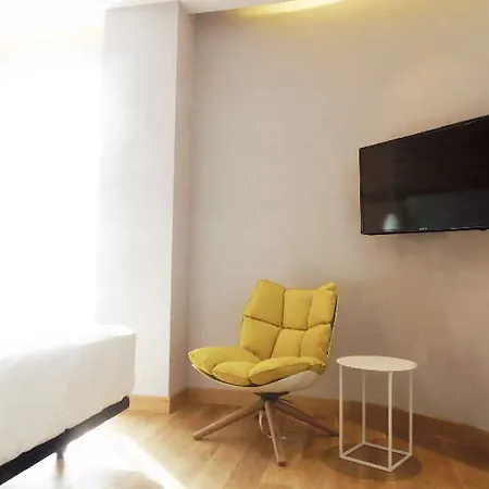Hotell Zenit 4*