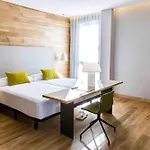 Zenit Hotel 4*