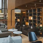 Hotel Zenit
