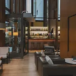 Zenit Hotel 4*